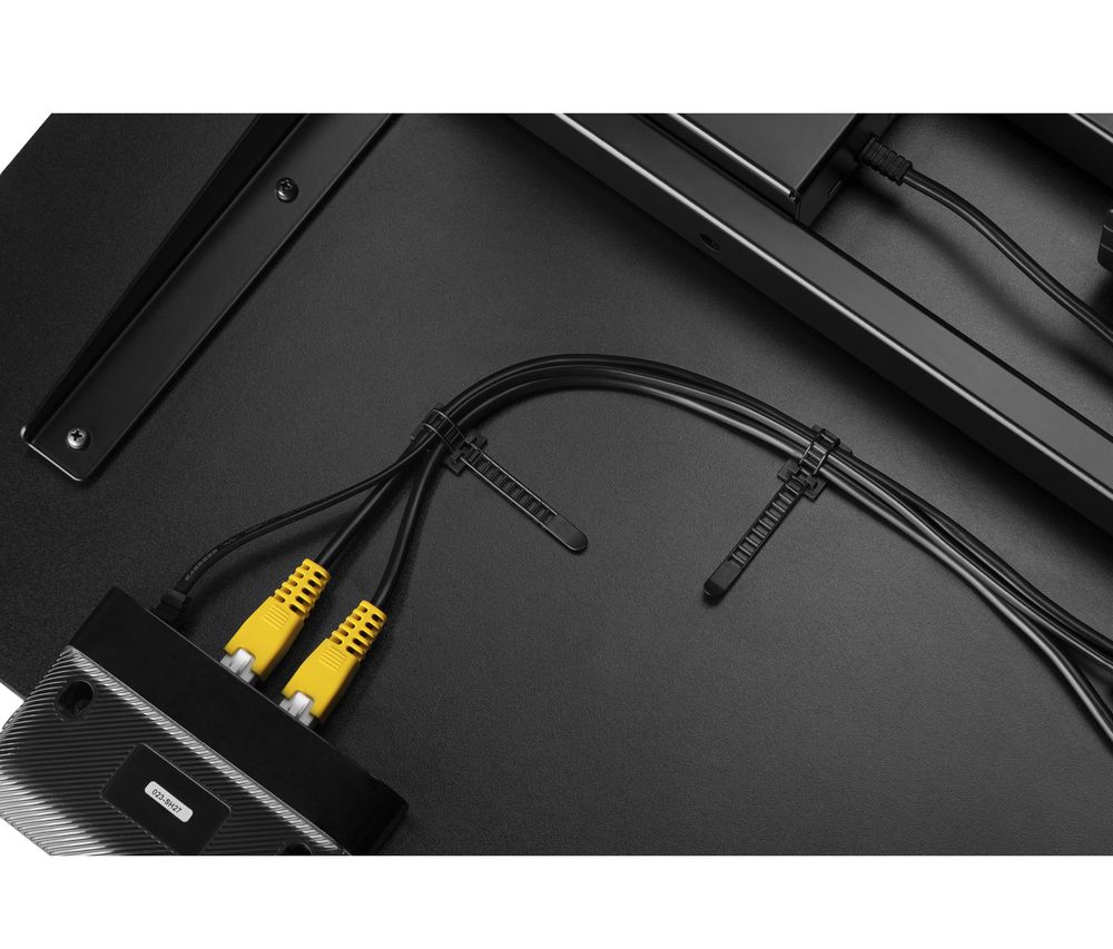 Jednoduchý kabelový management