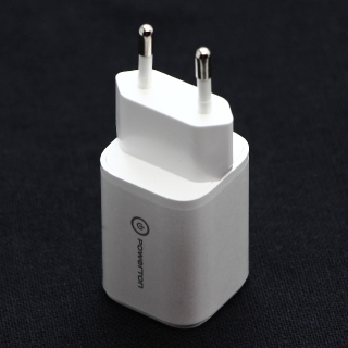 Miniatura galerii Adapter sieciowy 33W